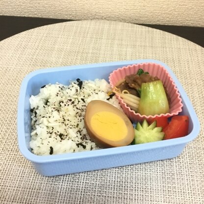 お弁当に♡
華やかになりますね♡